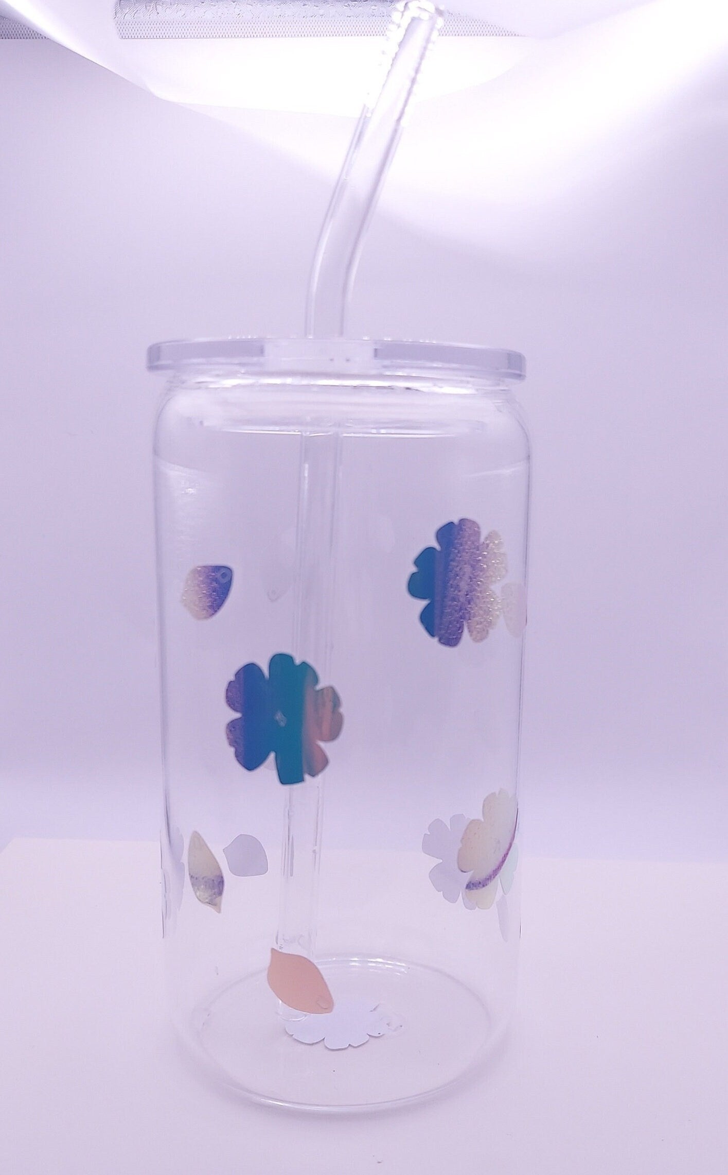 Can-style glass with acrylic lid and glass straw, with holographic vinyl flowers, 16 oz